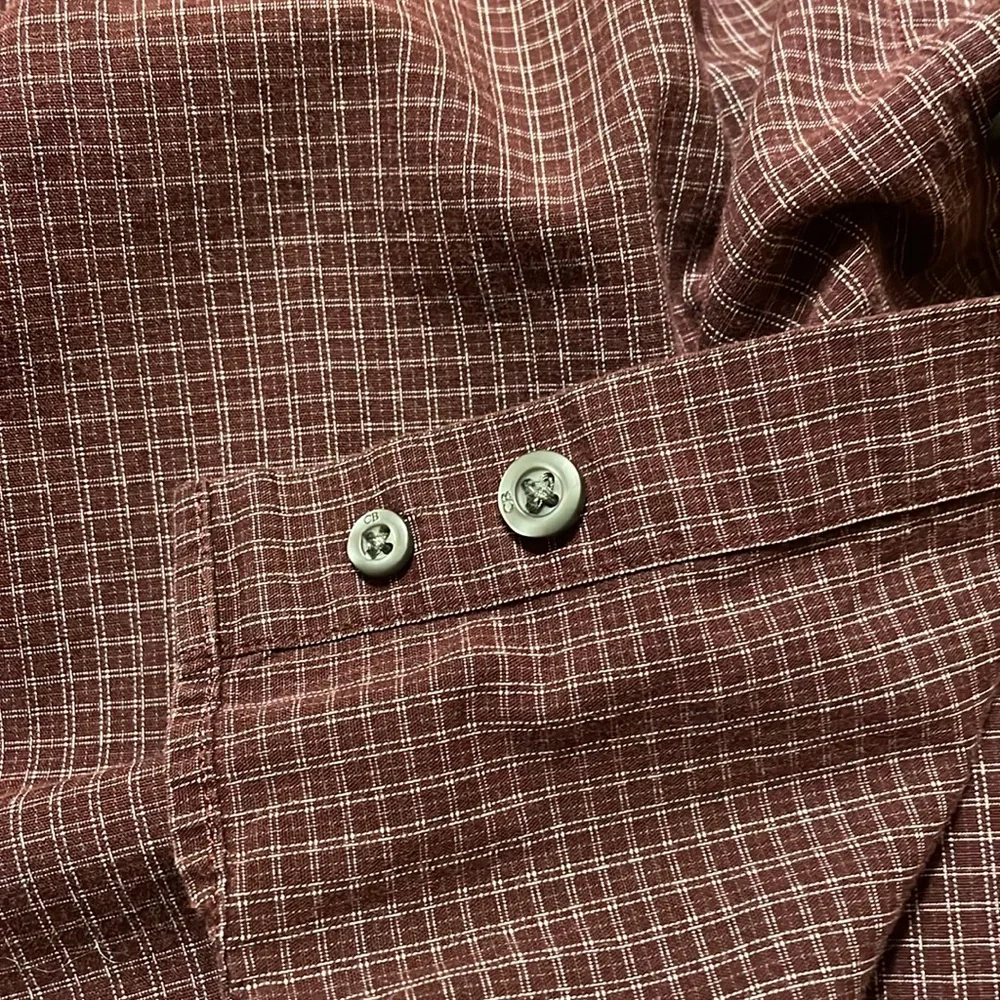 Cutter and Buck long sleeve button down Texas A&M shirt button cuff/sleeve (Mlb)